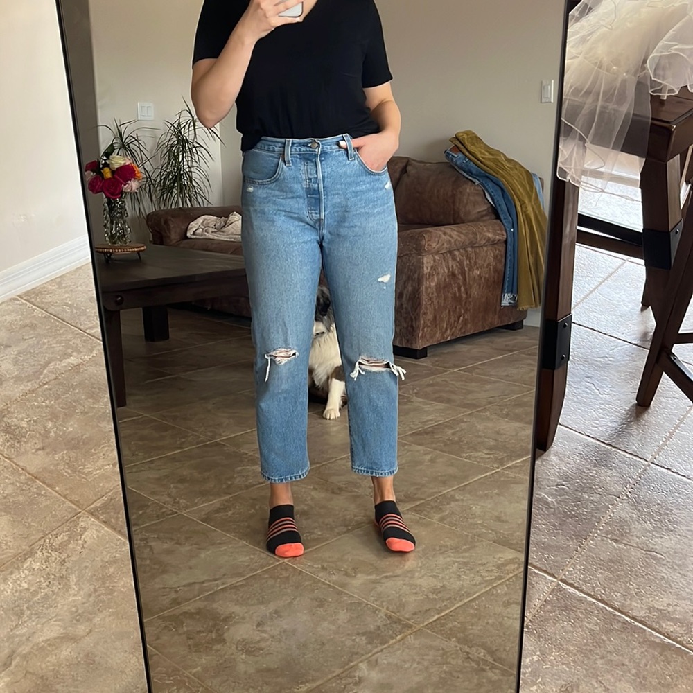 Levi 501 ankle cut jeans